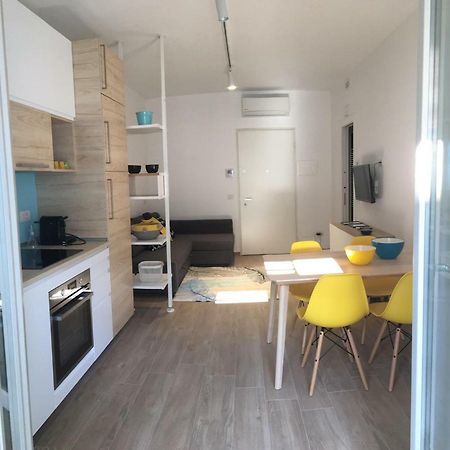 Appartamento Acquamarina Сан Бенедето дел Тронто Екстериор снимка